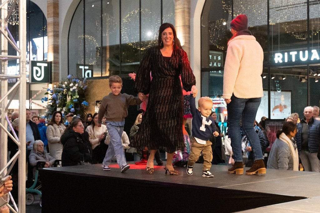 Modeshow 254.jpg